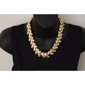 Vintage Gold Tone Choker Necklace Chevron Geometric Links Toggle Closure 17"